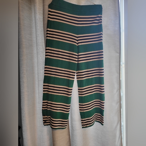 Pearl‎ by Lela Rose Green, Navy, and Ivory (more white) Pants - Picture 7 of 7